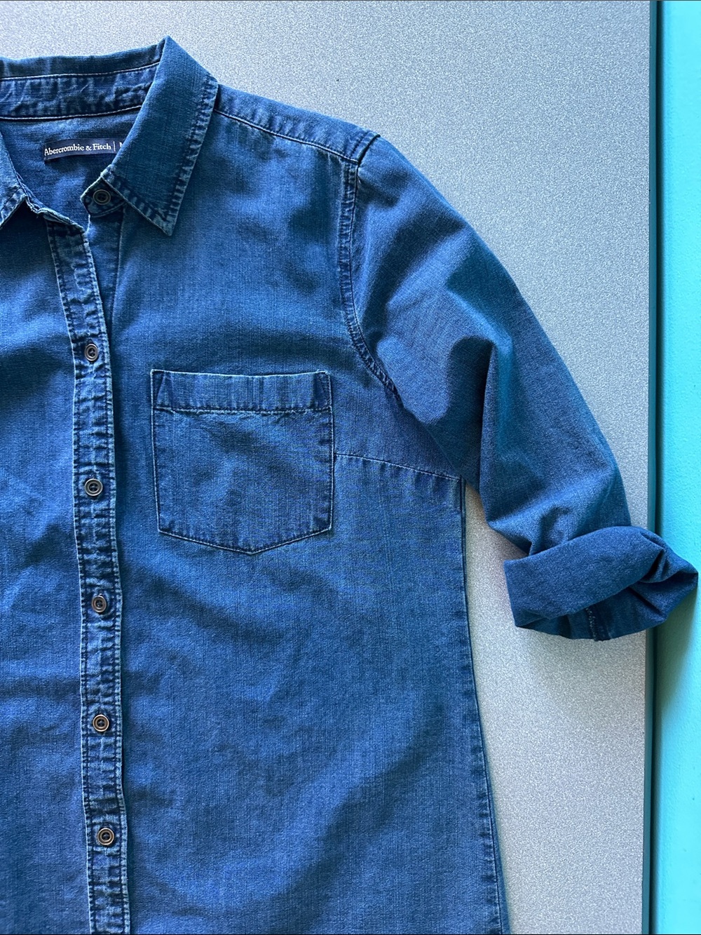 ABERCROMBIE & FITCH | MEDIUM PETITE | DENIM DRESS - Picture 3 of 7